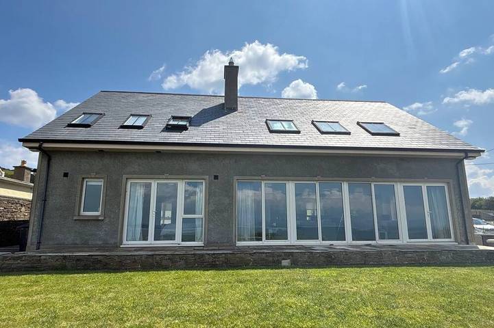 Cottage for 11 people, with Garden in Donegal