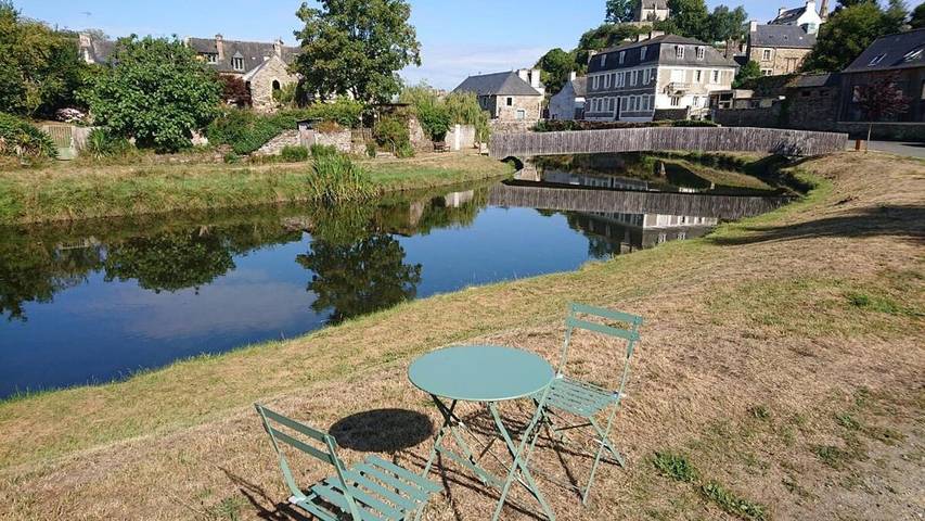 Location de vacances pour 4 personnes, avec vue à La Roche-Derrien