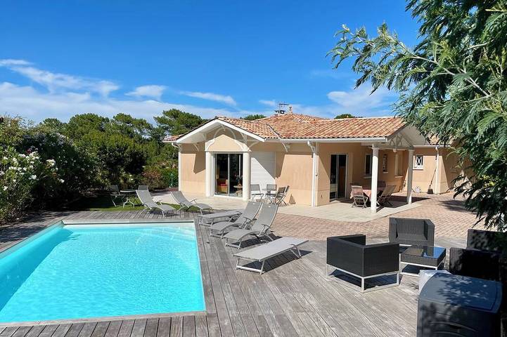 Villa pour 8 personnes, avec Terrasse et Jardin dans Pyla-sur-Mer