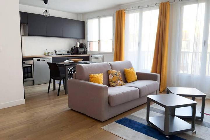 Gîte pour 5 personnes, avec Balcon à Fresnes