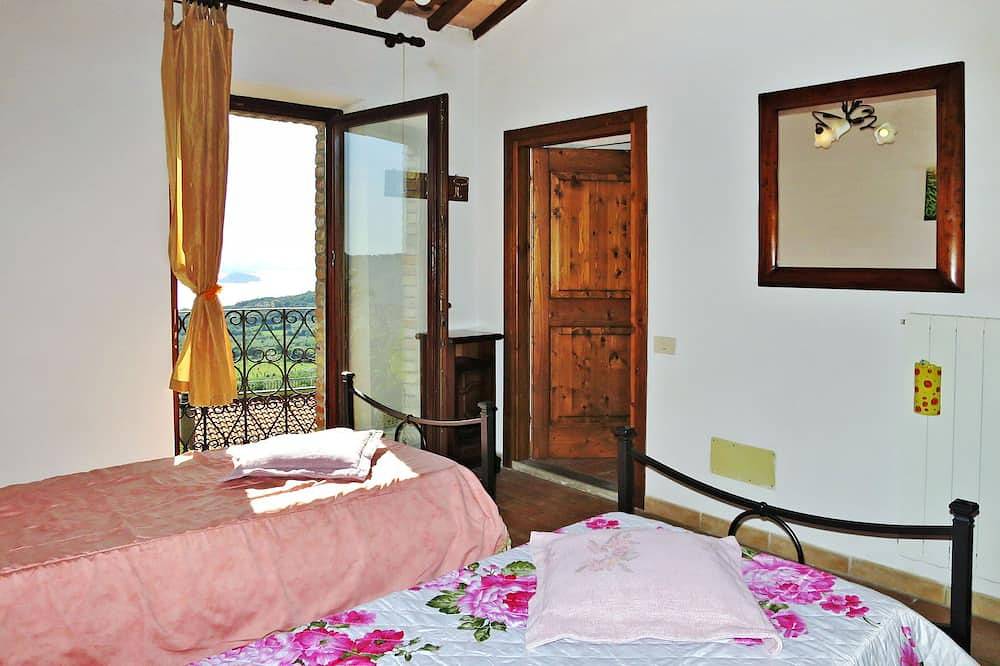 Casa Bruna by Interhome in Montefiascone, Provincia de Viterbo