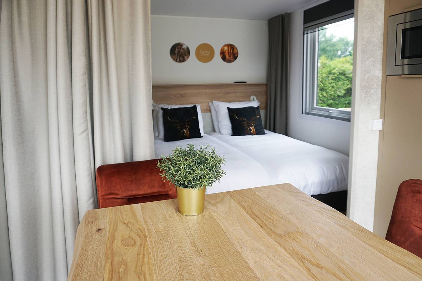 Recreatiepark De Boshoek — Hotellodge | 2 + 2 personen in Veluwe