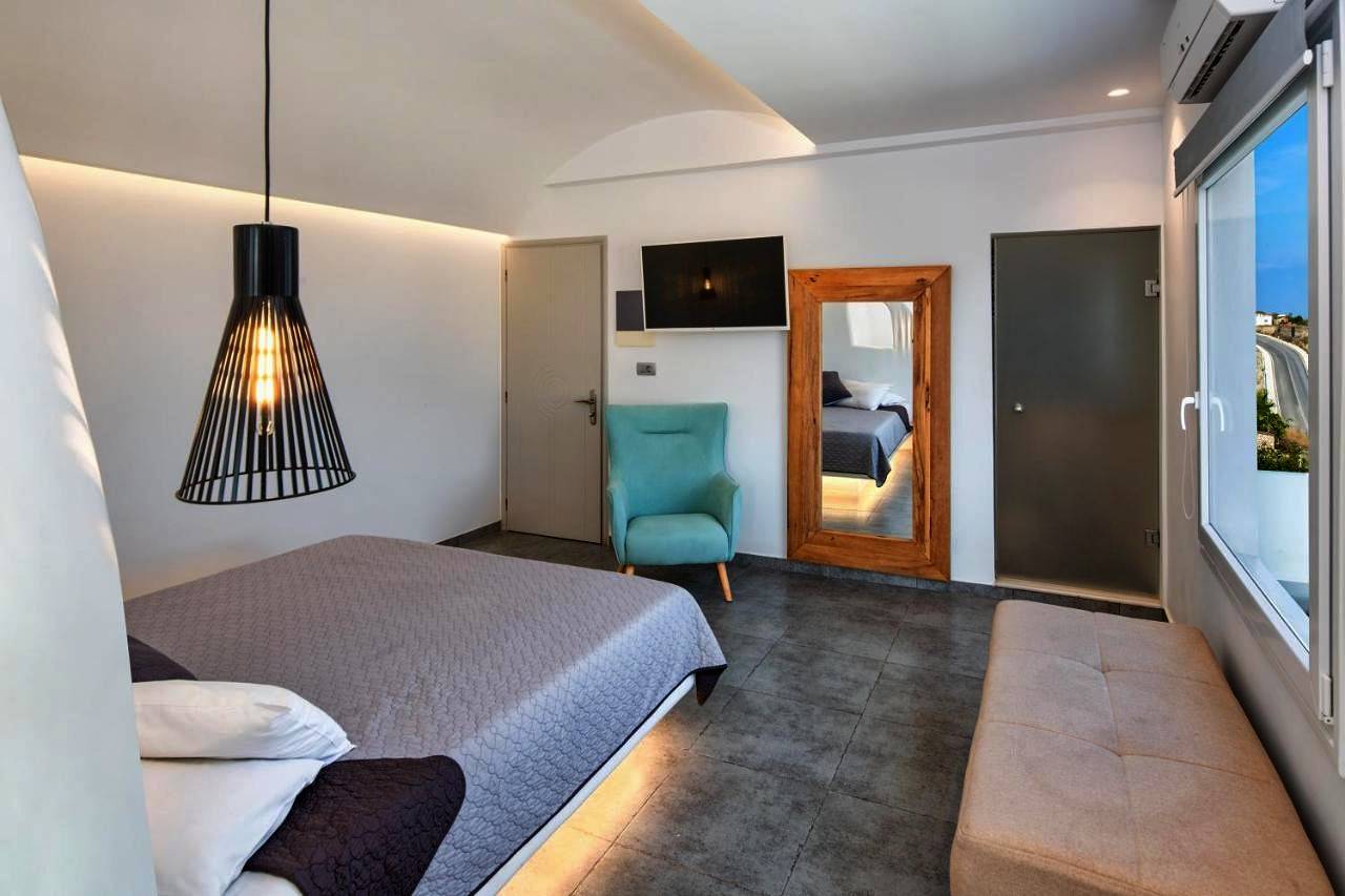 Gianna Suites in Firostefani, Thera