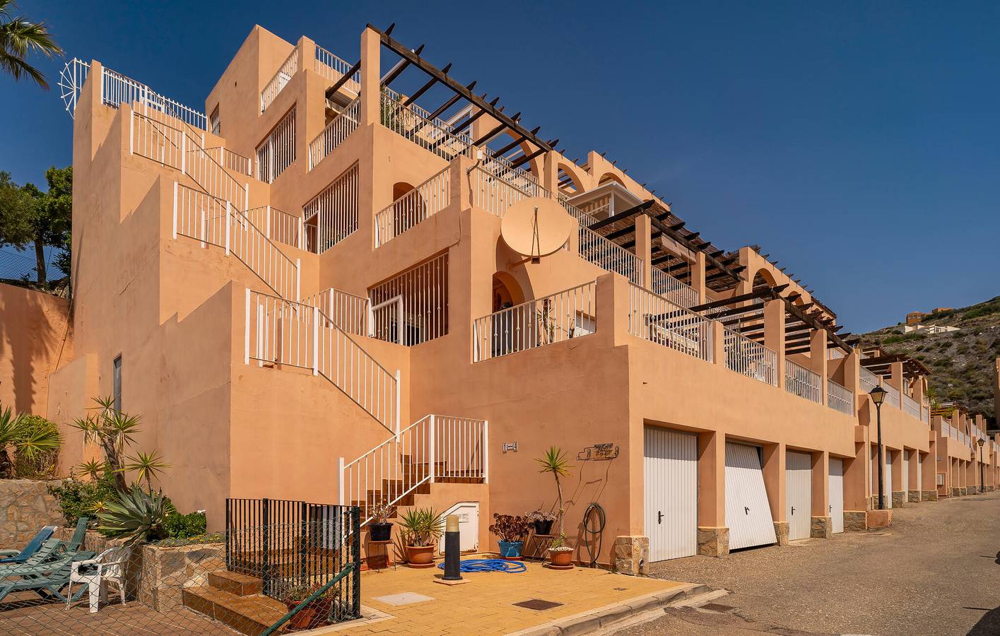 Appartement de vacances entier, Appartement avec vue sur la mer, avec piscine, parking et WiFi, à 2 km de la plage in Playa de las Ventanicas, Mojácar