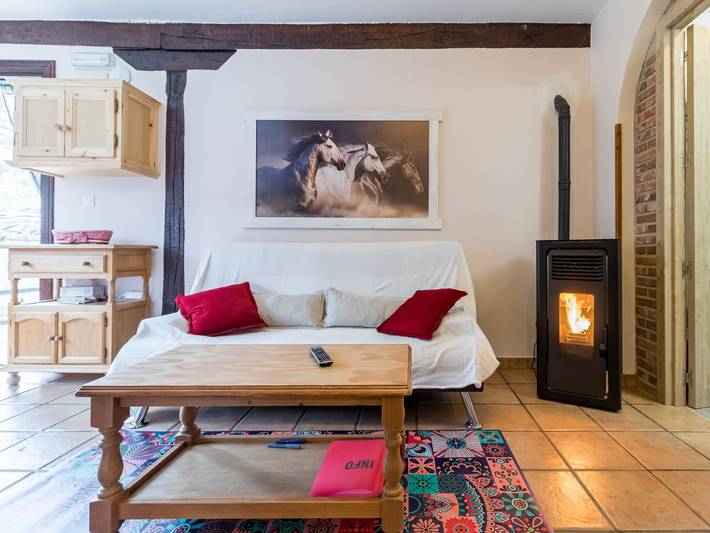 Location de vacances pour 3 personnes, avec terrasse ainsi que jardin et vue dans Cantabrie - 3