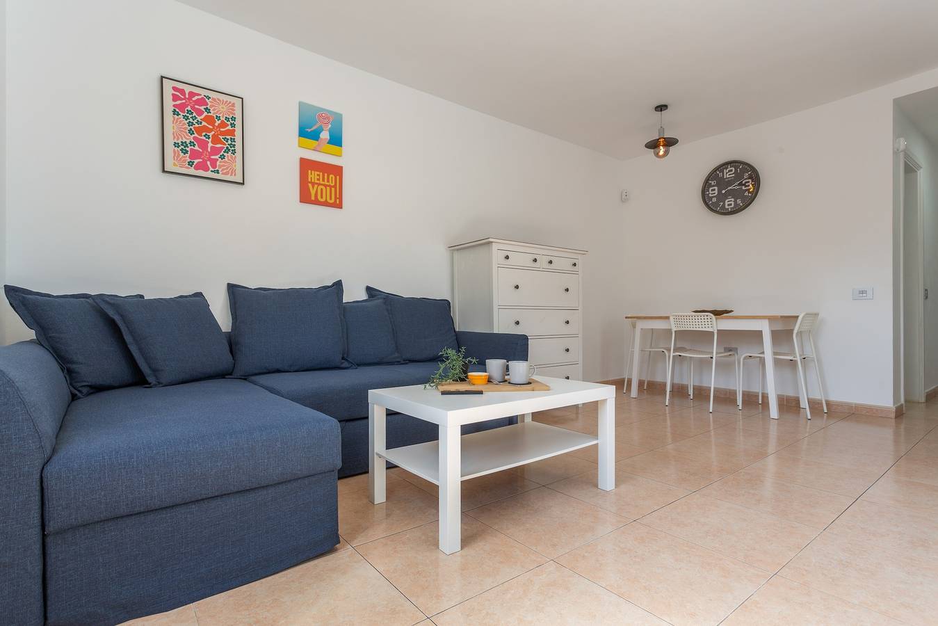 Ganze Wohnung, Ferienwohnung 'Viento Azul' mit Gemeinschaftspool, Wlan und Klimaanlage in Corralejo, La Oliva