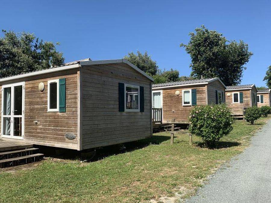 Camping Les Ecureuils - Mobilhome 4 personnes - C-Adriatique 2 chambres in La Bernerie-en-Retz, Côte de Jade