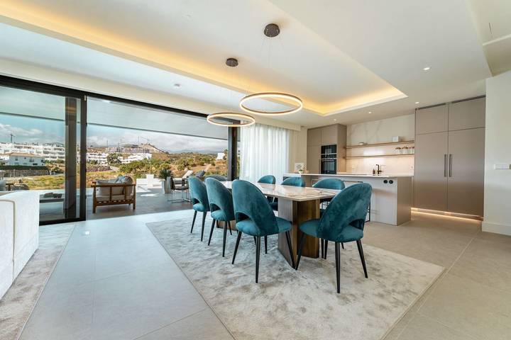 Finca für 14 Personen, mit Garten und Pool in Estepona - 2