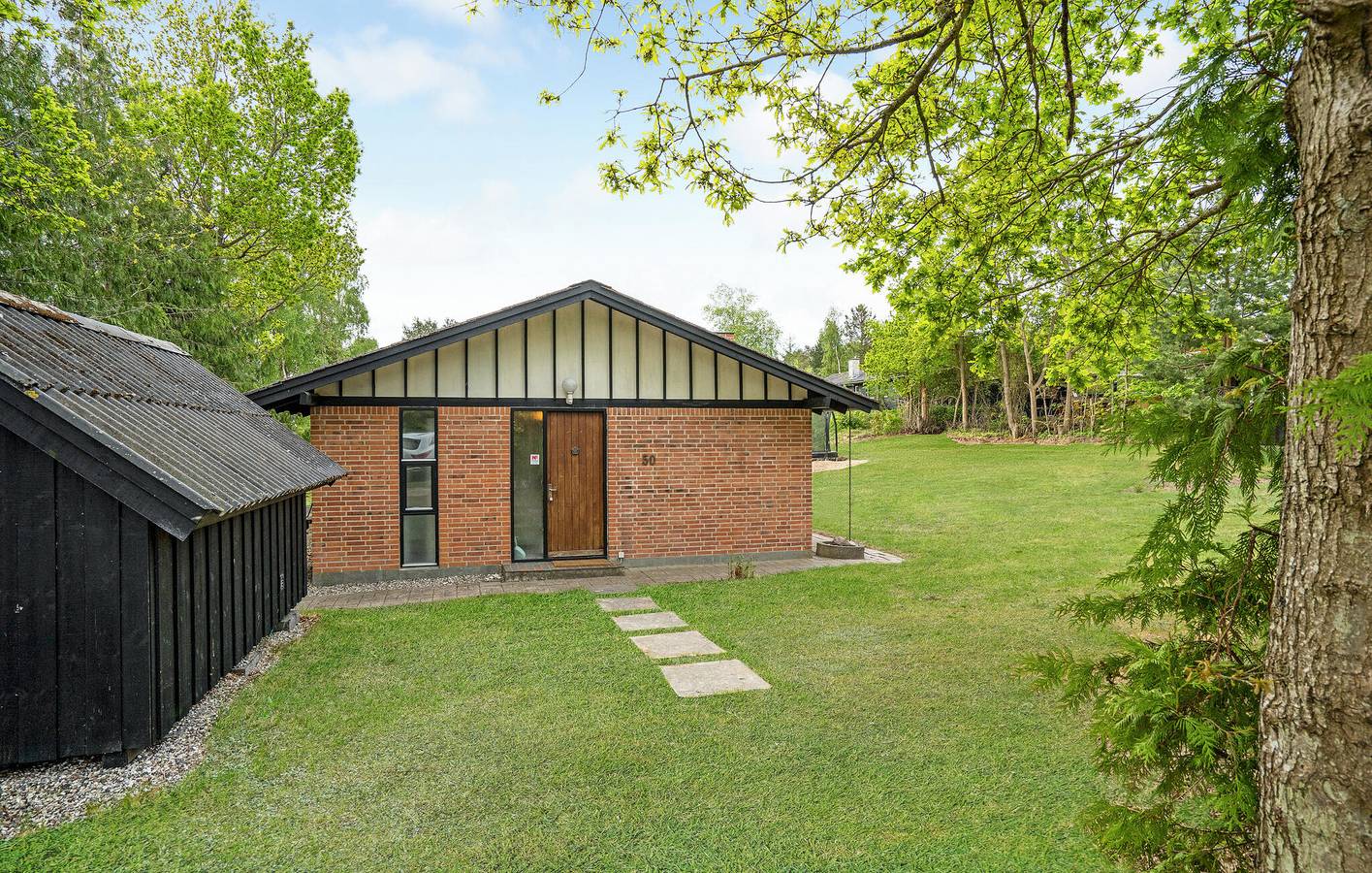 Feriehus for 5 personer med terrasse in Dejret, Knebel