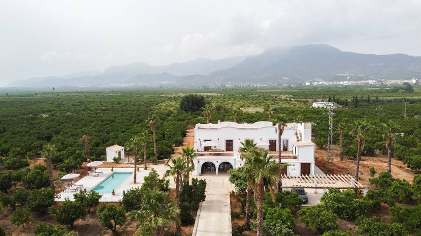 Villa per 11 persone, con Balcone e Giardino