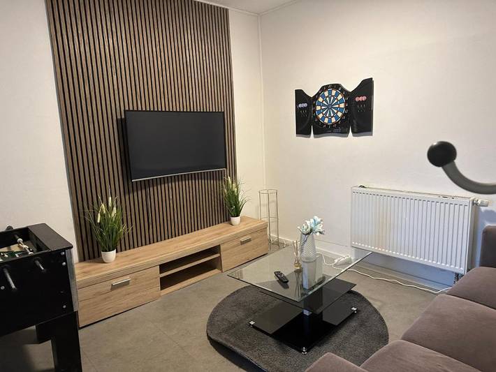 Ferienwohnung für 12 Personen, mit Balkon und Terrasse sowie Garten in Schloß Holte-Stukenbrock