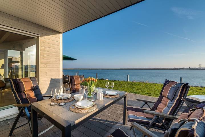 Ferienhaus mit Meerblick für 6 Personen, mit Garten und Sauna in Olpenitz