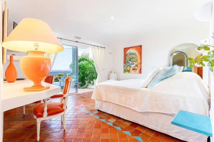 Chambre d’hôte pour 2 personnes, avec piscine et jardin à Bonifacio - 4