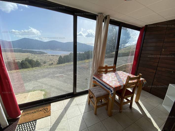 Ganze Wohnung, Schönes 1-Zimmer/Kabine Les Angles, nahe Pisten, Parkplatz, 1-Sterne-Bewertung in Les Angles, Parc naturel régional des Pyrénées catalanes