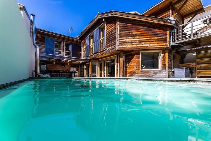Villa for 12 people, with terrace and sauna as well as hot tub - 1