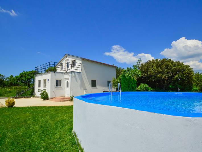 Ferienhaus für 6 Personen, mit Garten und Terrasse in Pula