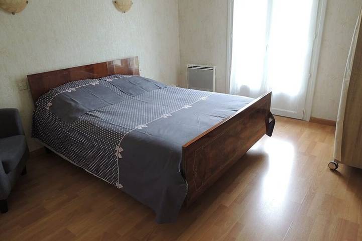 Location de vacances pour 5 personnes, avec terrasse et jardin, animaux acceptés à Blis-et-Born - 2