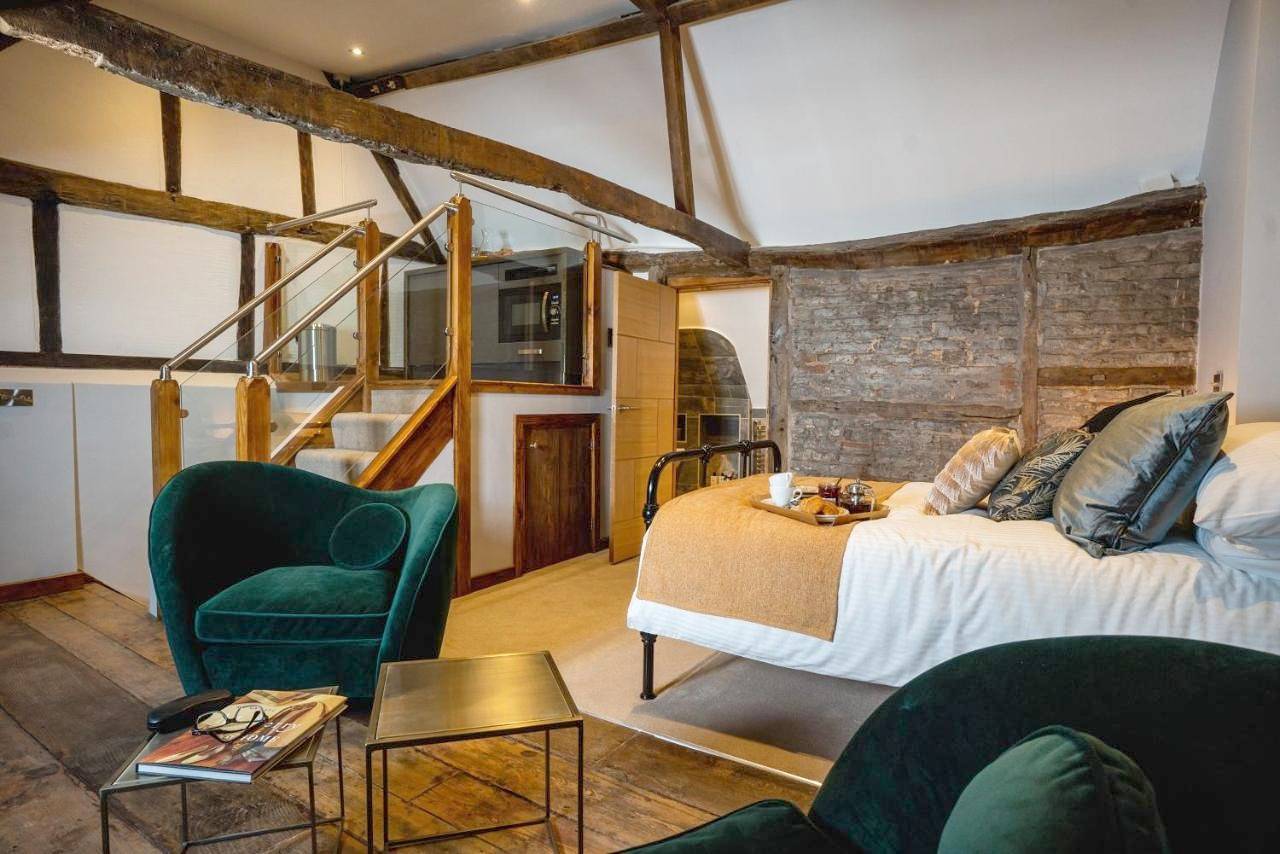 Superior Studio in Worcester, Worcestershire