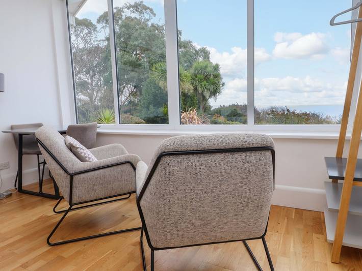 Holiday rental for 2 people, with Ocean view and Garden in Llanbedrog