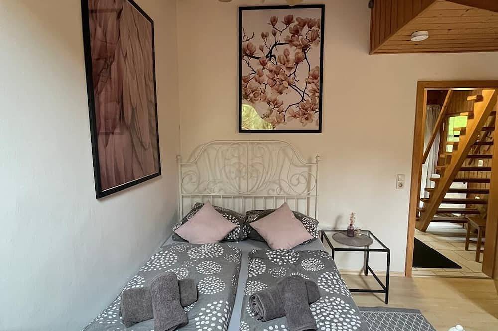 Ganze Wohnung, Ferienwohnung (35qm) mit Terrasse in Neunburg vorm Wald, Naturpark Oberpfälzer Wald