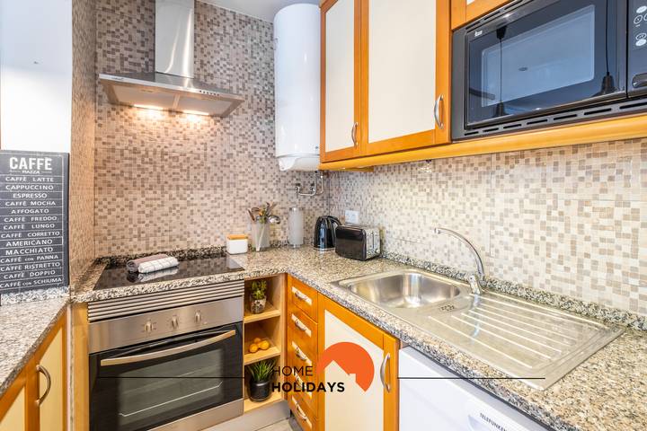 Apartamento inteiro, #094 Modern Flats| Great Location in Praia da Oura, Albufeira e Olhos de Água