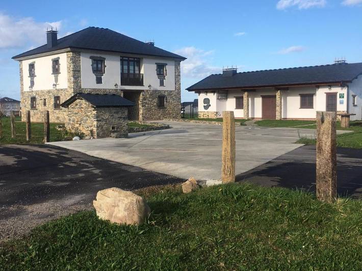 Apartamento de vacaciones para 3 personas, con vistas y jardín en Eo-Navia - 2