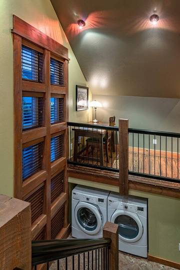 Vacation House for 2 Guests in Bozeman, Custer Gallatin National Forest, Picture 1
