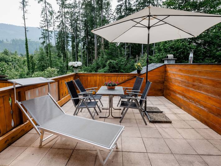 Ferienwohnung für 4 Personen, mit Balkon und Terrasse in Strobl - 2