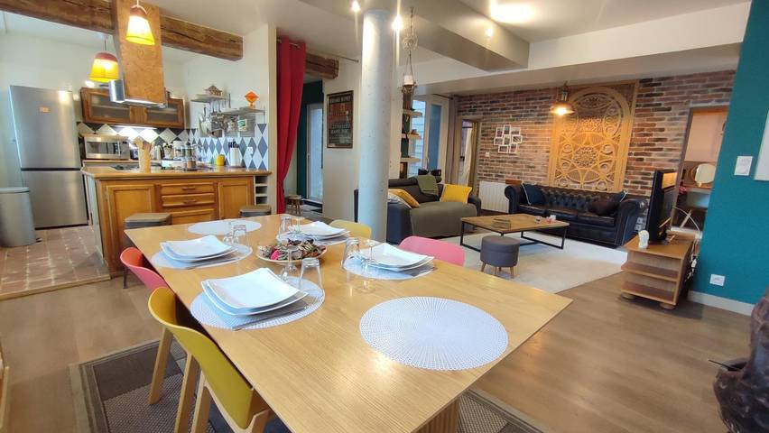 Gîte pour 6 personnes, avec Terrasse ainsi que Jardin et Vue