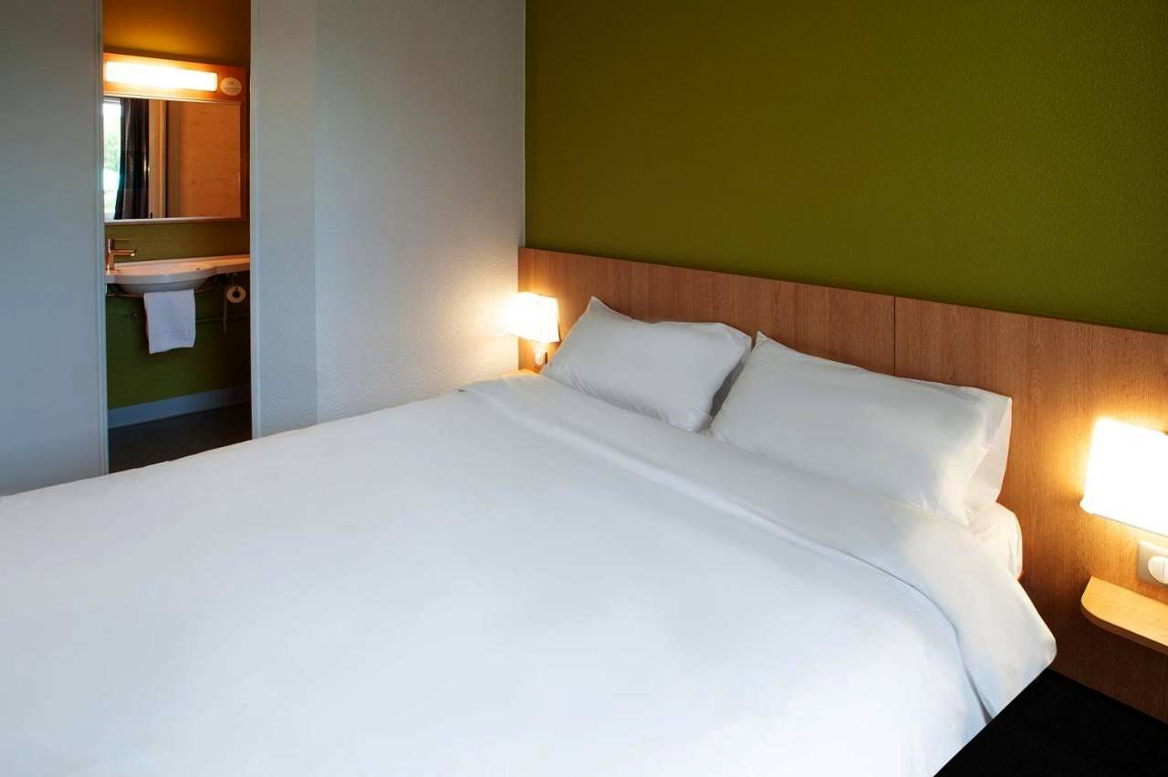 Double Room in Ussac, Région de Brive-la-Gaillarde