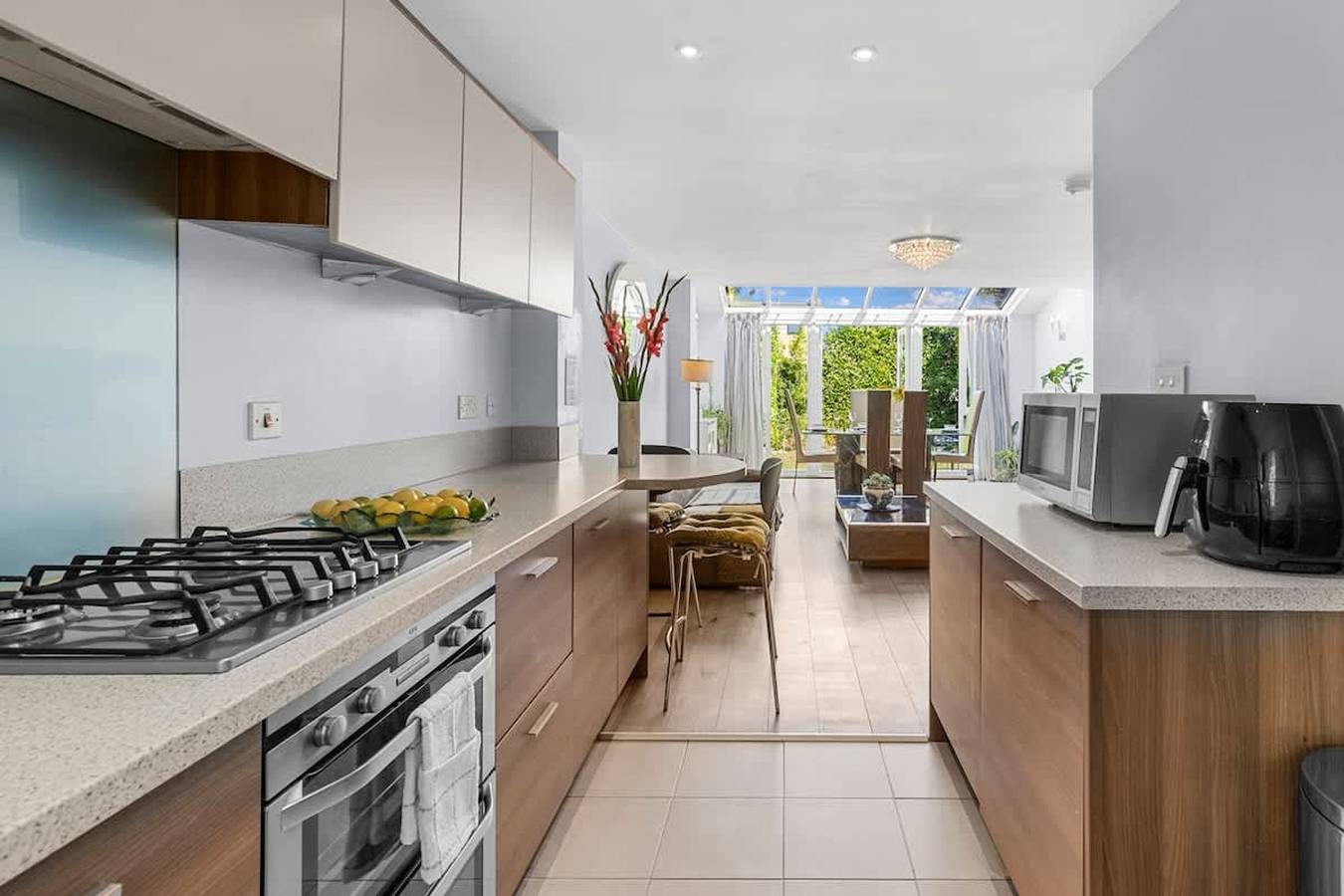 3-Bed Greenhithe Retreat Garden near Bluewater in Stone (Dartford), Dartford