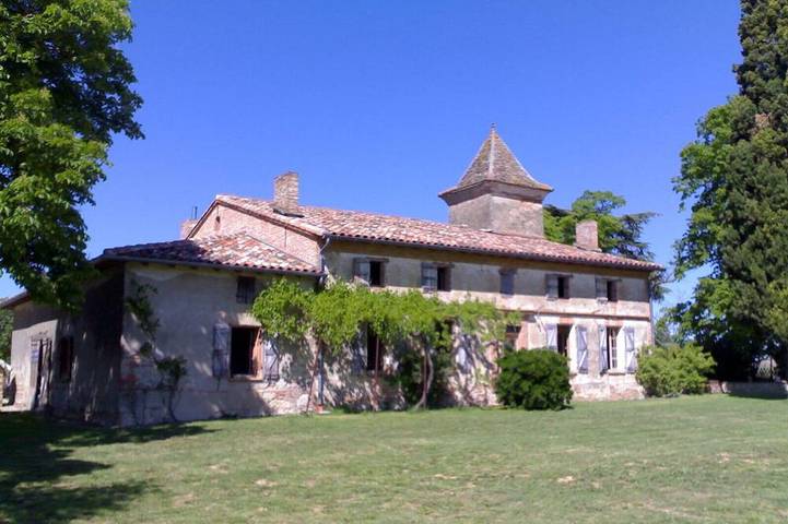 Location de vacances pour 10 personnes, avec jardin à Montpitol