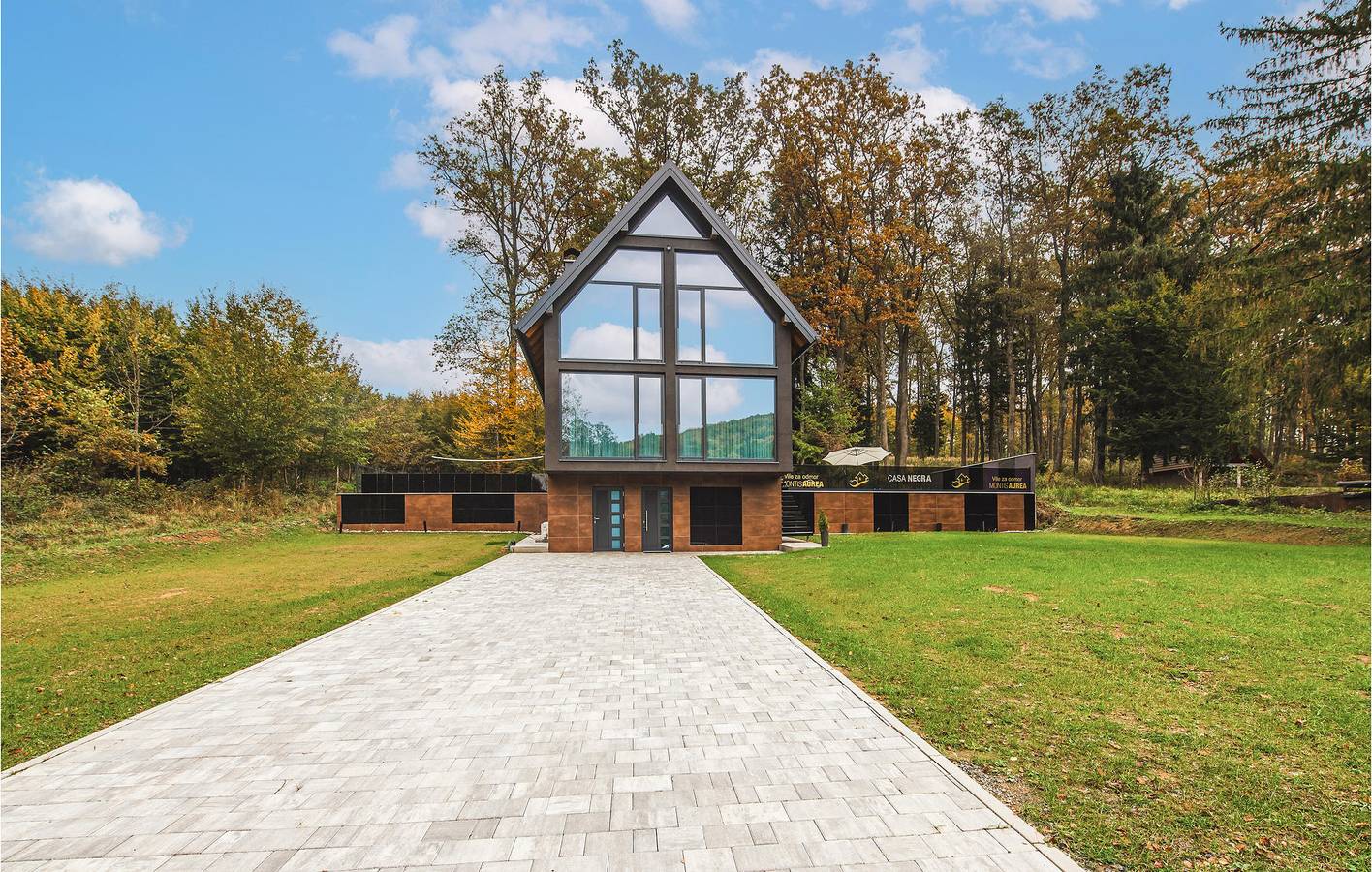 Gemütliche 2-Zimmer-Wohnung mit WLAN, Pool und Parkplatz in Pozega-Slawonien