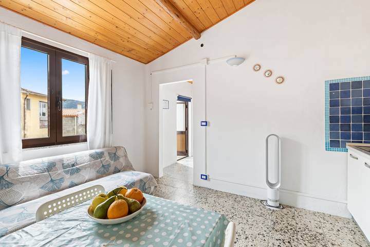 Holiday Home 'La Casetta - Sea and Mountain' with Mountain View, Balcony and Wi-Fi in Scano di Montiferro, Sardinien