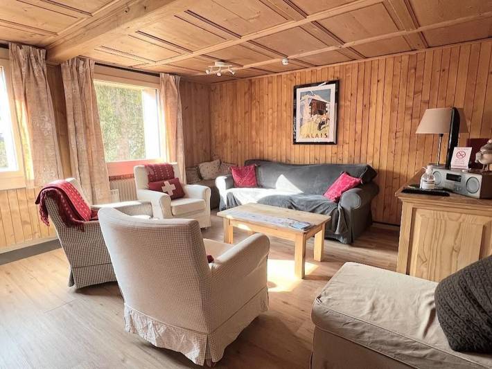 Gîte pour 8 personnes, avec terrasse, animaux acceptés dans Morgins - 3