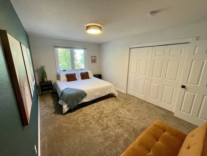 Vacation rental for 16 people, with hot tub and balcony in Berkley