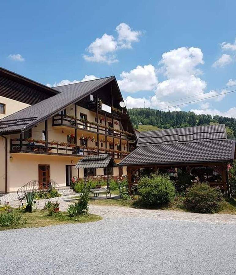 Double Room with Balcony in Albac