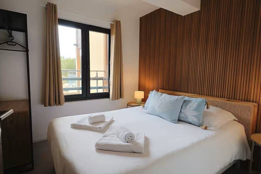 Appartement entier, Kerterra Corsica - Appartement 3 Ch- 6 Pers - Piscine chauffée & Plage privée in Pianottoli-Caldarello, Arrondissement de Sartène