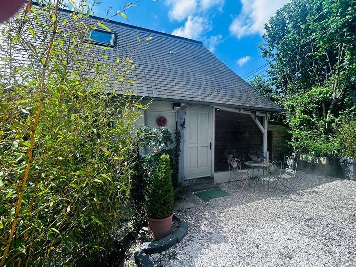 Gîte pour 2 personnes, avec jardin à Manneville-la-Raoult