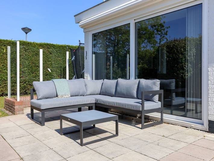 Ferienhaus für 8 Personen, mit Garten und Sauna in Noord-Beveland