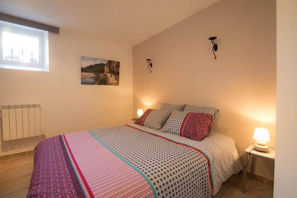 Gîte \"la truffière\". in Bourg-Saint-Andéol, Privas (arrondissement)
