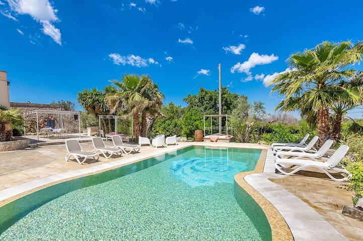 Location de vacances pour 2 personnes, avec Jardin et Piscine à Ariano Irpino