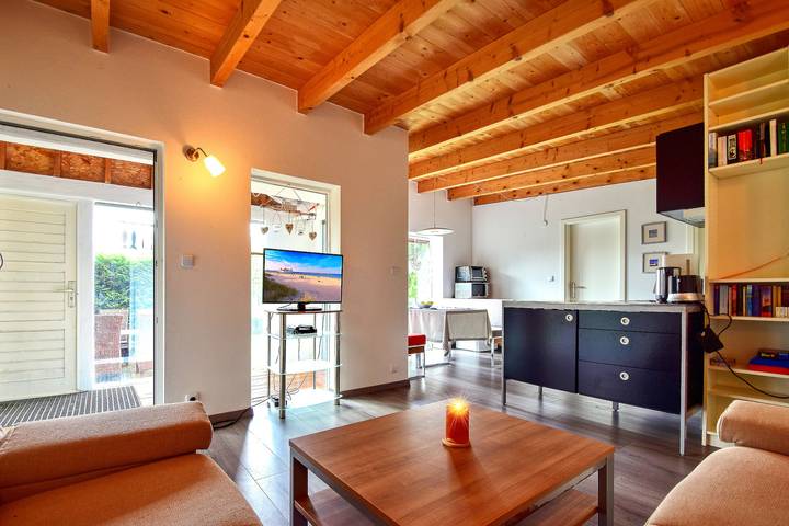 Ferienhaus für 6 Personen, mit Terrasse und Garten in Ahlbeck - 2