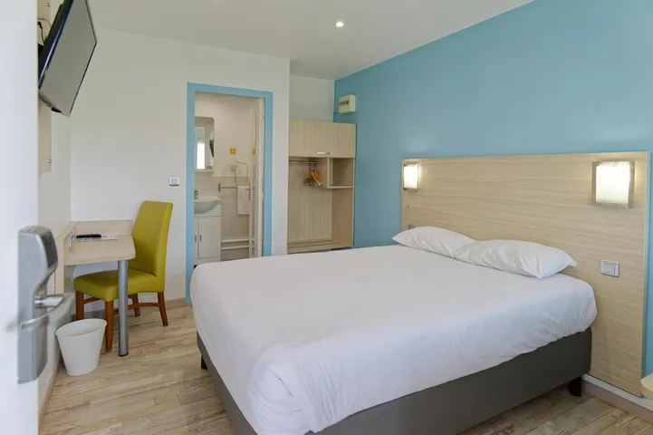 Hotel para 2 personas, con terraza y jardín - 1