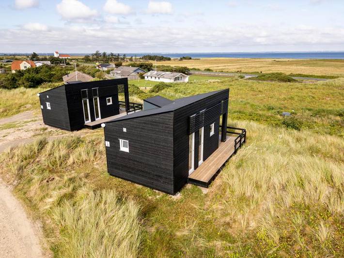 Camping für 4 Personen, mit Terrasse und Garten sowie Pool am Ringkøbing Fjord