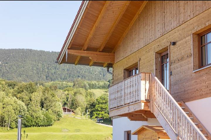 Ganze Ferienwohnung, Alpen Lodge Samerberg - Ferienwohnung Adler 42 qm für 4 Personen in Samerberg, Bayerische Alpen