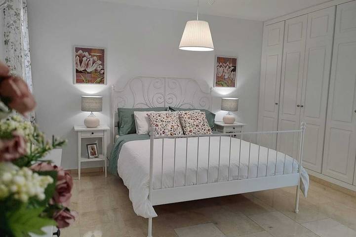 Casa Ideal Para Familias y Amigos. ¡cerca de Puntos Turísticos de más Interés! in Candelaria, Tenerife du Sud