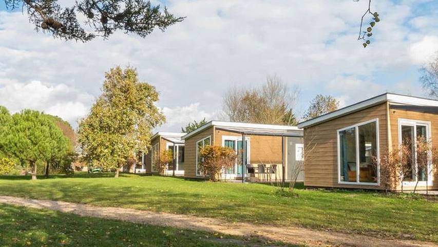 Strandhaus für 4 Personen, mit Garten in Vrouwenpolder