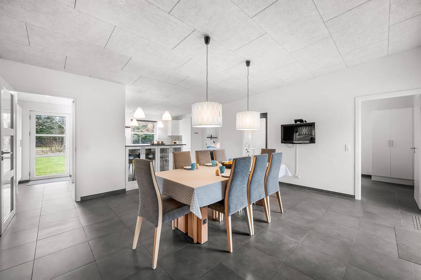 Awesome home in Højslev w/ Sauna, Wifi and 4 Bedrooms in Virksund, Limfjord in Westjütland
