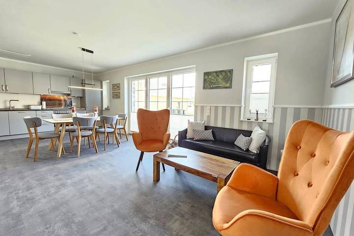 Ferienhaus für 6 Personen, mit Terrasse und Garten sowie Sauna